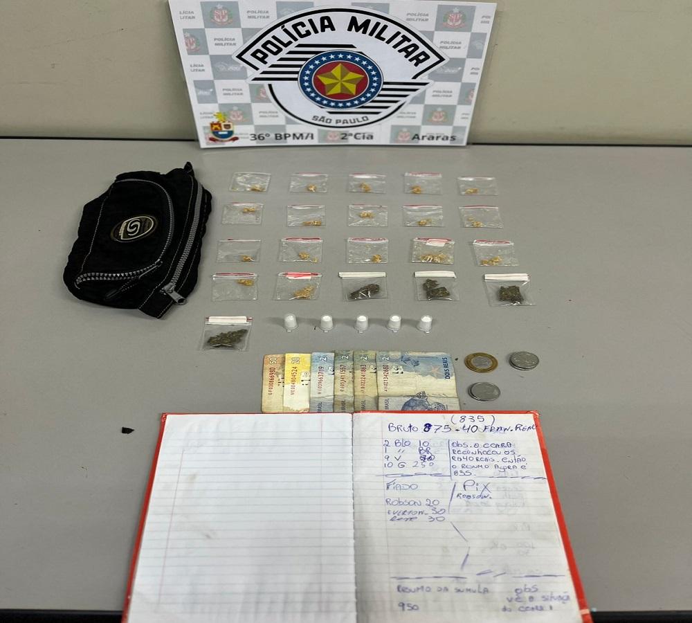 Homem é preso por tráfico de drogas no bairro Parque Tiradentes em Araras SP